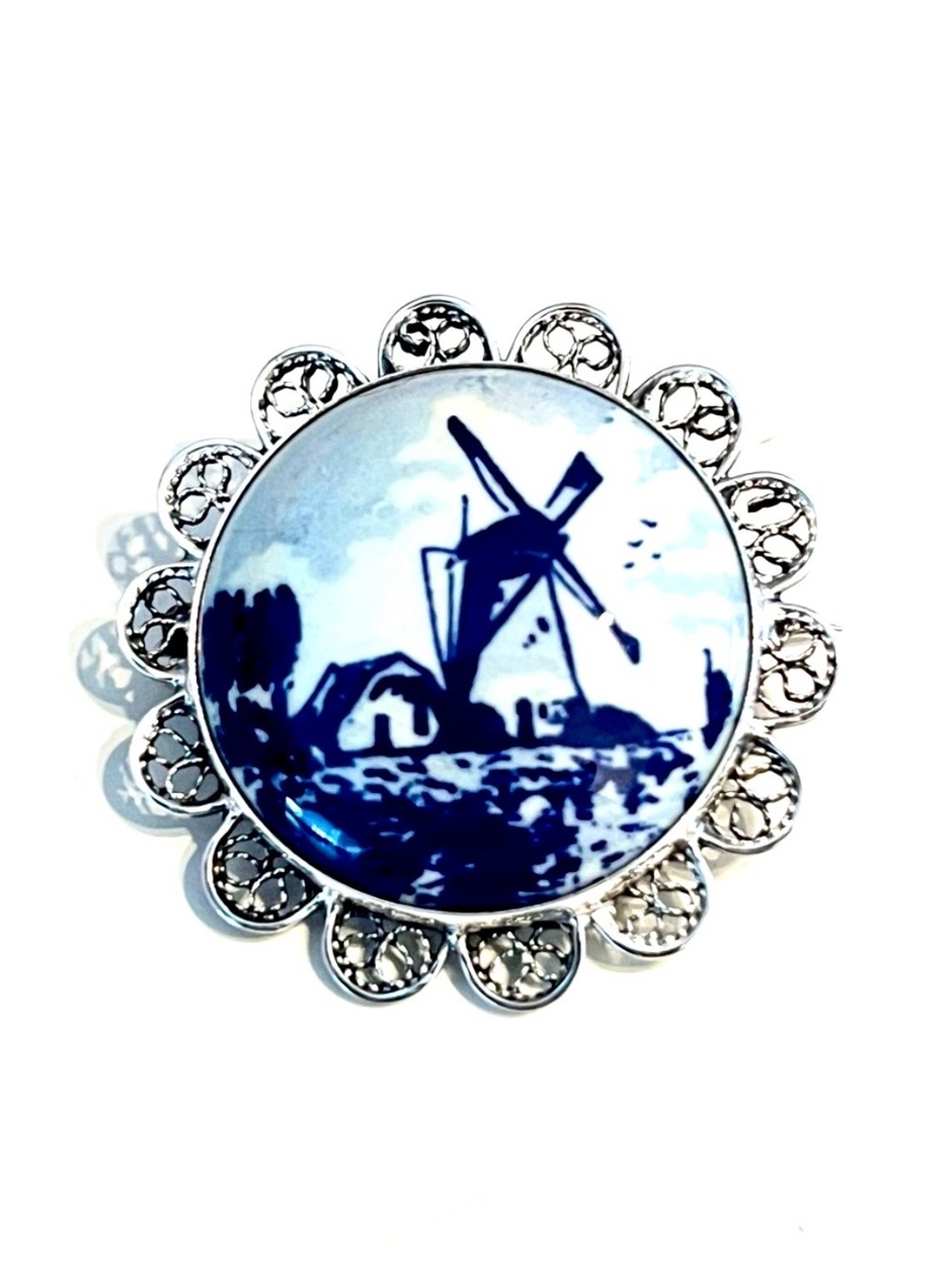 Vintage Dutch Delft Silver Brooch